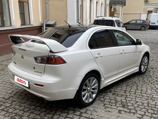 2013 Mitsubishi Lancer X Рестайлинг, белый, 1200000 рублей, вид 4