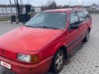 1988 Volkswagen Passat B3, красный, 100000 рублей, вид 1