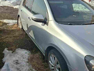 2011 Volkswagen Golf VI, серебристый, 450000 рублей, вид 5