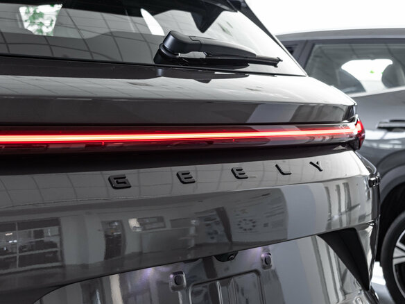 2026 Geely Coolray I Рестайлинг 2, серый, 2964900 рублей - вид 38