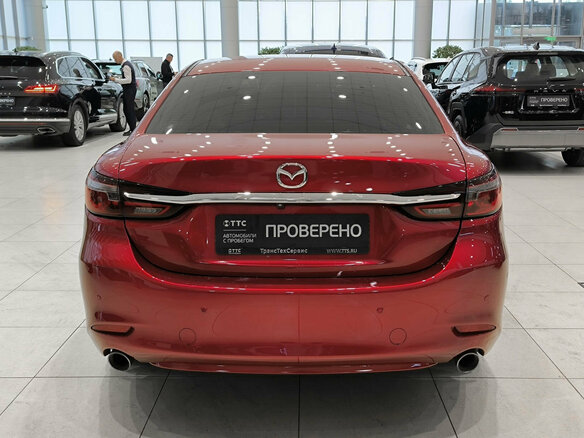 2020 Mazda 6 III (GJ) Рестайлинг 2, красный, 2099000 рублей - вид 5