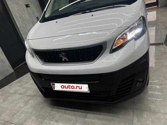 2022 Peugeot Expert III, белый - вид 1