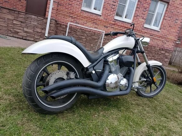 2011 Honda VT 1300CX Fury, белый, 1270000 рублей - вид 11