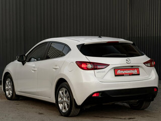 2014 Mazda 3 III (BM), белый, 1420000 рублей, вид 4