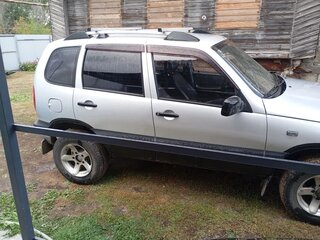 2008 Chevrolet Niva I, серебристый, 285000 рублей, вид 3