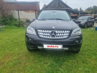 2005 Mercedes-Benz M-Класс 350 II (W164), чёрный, 800000 рублей, вид 1