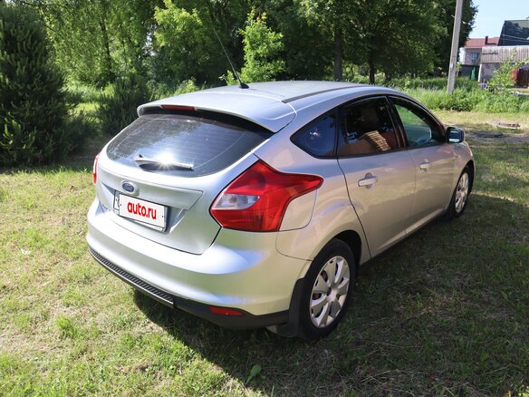2014 Ford Focus III, серебристый, 625000 рублей - вид 4