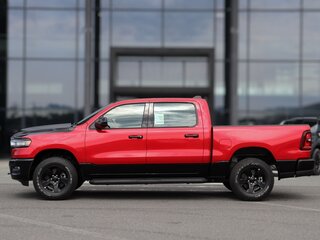 2026 Ram 1500 Crew Cab V Рестайлинг, красный, 9560000 рублей, вид 4