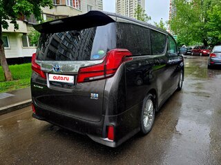 2021 Toyota Alphard III Рестайлинг, коричневый, 5800000 рублей, вид 4