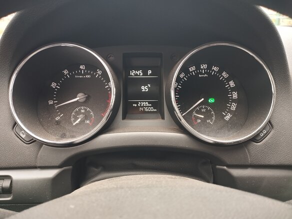2011 Skoda Yeti I, коричневый, 820000 рублей - вид 6
