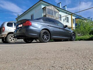 2006 BMW 3 серии 325xi V (E90/E91/E92/E93), серый, 1380000 рублей, вид 4
