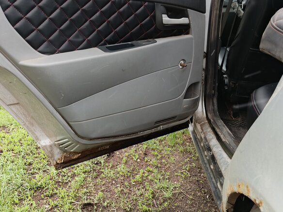 2011 Lada (ВАЗ) Priora I, серебристый, 150000 рублей - вид 8