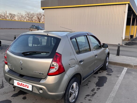 2010 Renault Sandero I, бежевый, 510000 рублей - вид 5