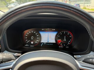 2021 Volvo V60 Cross Country II, серый, 4199000 рублей, вид 4