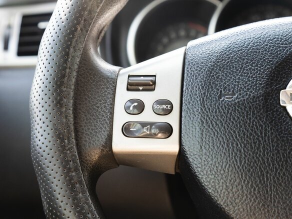 2007 Nissan Tiida I, чёрный, 380000 рублей - вид 16
