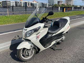 2009 Suzuki Burgman (SkyWave) 400, белый, 310000 рублей, вид 5