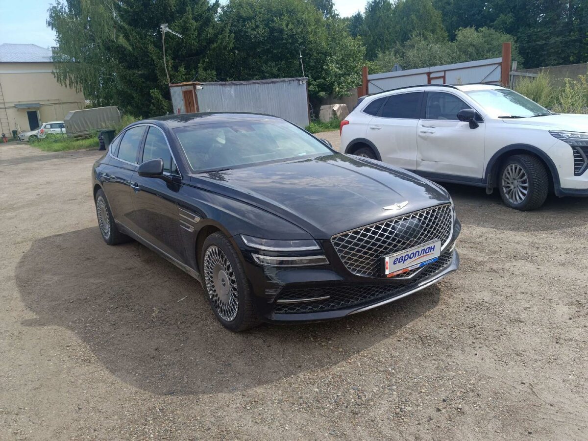 Открыть фотографии: Genesis G80 II