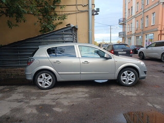 2011 Opel Astra H Рестайлинг, бежевый, 420000 рублей, вид 2