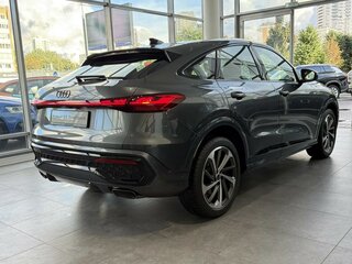 2026 Audi Q5 Sportback TFSI quattro S tronic II (GU), серый, 9400000 рублей, вид 5