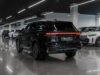 2025 Geely Monjaro (Xingyue L) I Рестайлинг (China Market), чёрный, 4200000 рублей, вид 4