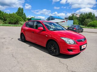 2010 Hyundai i30 I, красный, 510000 рублей, вид 3