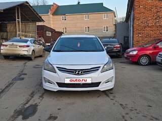 2015 Hyundai Solaris I Рестайлинг, белый, 449000 рублей, вид 1