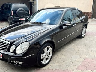 2007 Mercedes-Benz E-Класс 230 III (W211, S211) Рестайлинг, чёрный, 1000000 рублей, вид 1