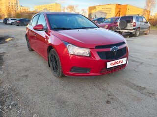 2011 Chevrolet Cruze I, красный, 750000 рублей, вид 2