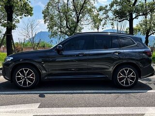 2022 BMW X3 25i xDrive III (G01) Рестайлинг, чёрный, 4590000 рублей, вид 3