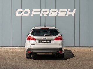 2017 Ford Focus III Рестайлинг, белый, 915000 рублей, вид 4