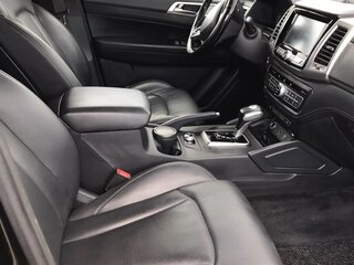 2019 SsangYong Rexton Sports Khan I, чёрный, 2300000 рублей, вид 5