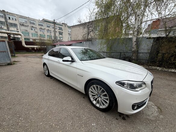2016 BMW 5 серии 528i xDrive VI (F10/F11/F07) Рестайлинг, белый, 2200000 рублей - вид 12