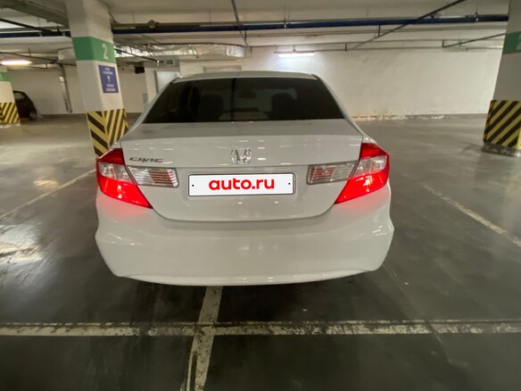 2012 Honda Civic IX, белый, 830000 рублей - вид 3
