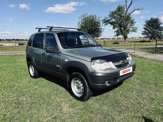 2011 Chevrolet Niva I Рестайлинг, серый, 499000 рублей, вид 2
