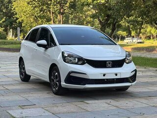 2022 Honda Fit IV, белый, 1299000 рублей, вид 3
