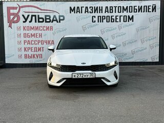 2021 Kia K5 III, белый, 2990000 рублей, вид 2