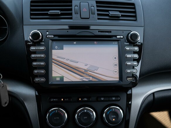 2010 Mazda 6 II (GH) Рестайлинг, серебристый - вид 15