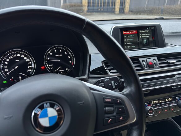 2018 BMW X2 sDrive18i I (F39), оранжевый, 2240000 рублей - вид 13