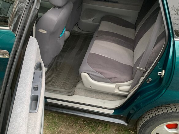 1999 Toyota Nadia, зелёный, 570000 рублей - вид 13