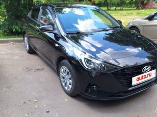 2021 Hyundai Solaris II Рестайлинг, чёрный, 1750000 рублей, вид 2