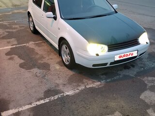 1999 Volkswagen Golf IV, белый, 350000 рублей, вид 1