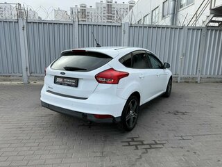 2018 Ford Focus III Рестайлинг, белый, 925000 рублей, вид 2