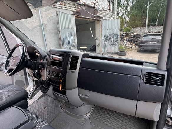 2011 Mercedes-Benz Sprinter, белый, 1800000 рублей - вид 11
