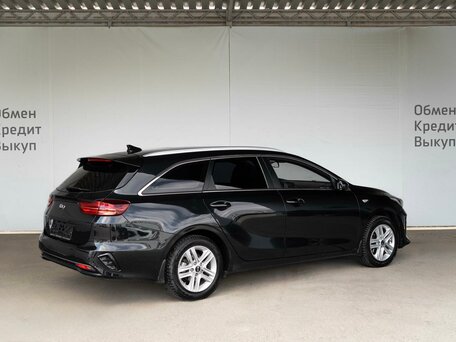 2019 Kia Ceed III, чёрный, 1599000 рублей, вид 2