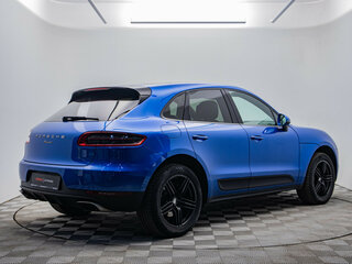 2018 Porsche Macan I, синий, 3395000 рублей, вид 5