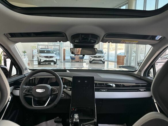 2024 Geely Atlas II, синий, 3817190 рублей - вид 8