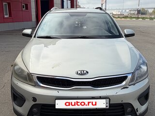2018 Kia Rio X-Line IV, бежевый, 1228000 рублей, вид 1