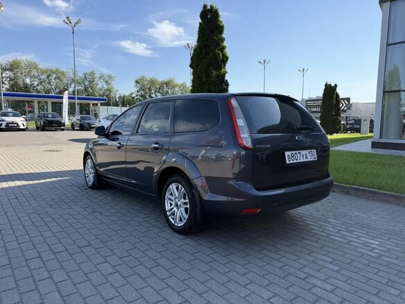 2008 Ford Focus II Рестайлинг, серый - вид 5