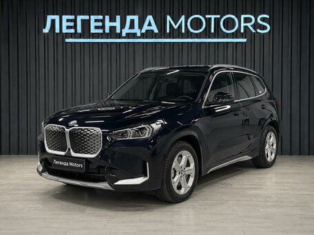 BMW iX1