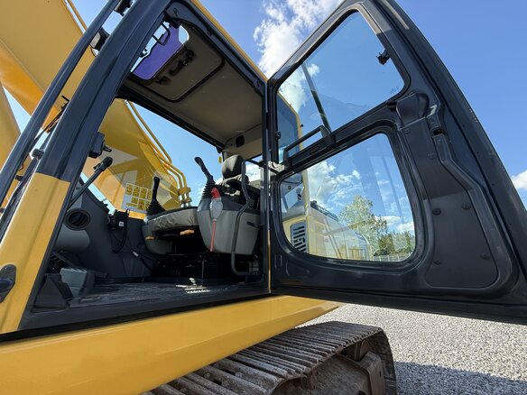 2017 Komatsu PC300, жёлтый, 7700000 рублей - вид 8